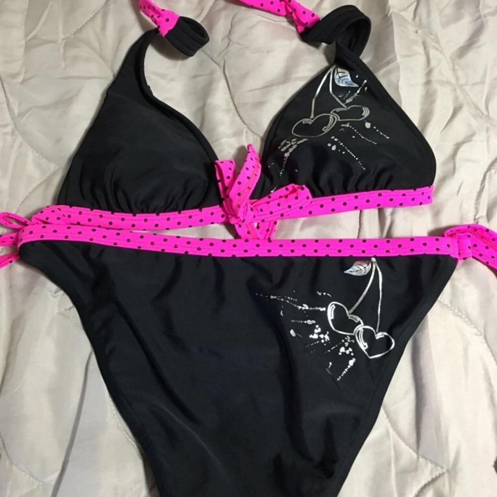 Medium bikini - Picture 2 of 2